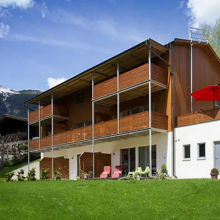 Steinbock Superior דירה