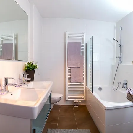 Steinbock Superior Διαμέρισμα